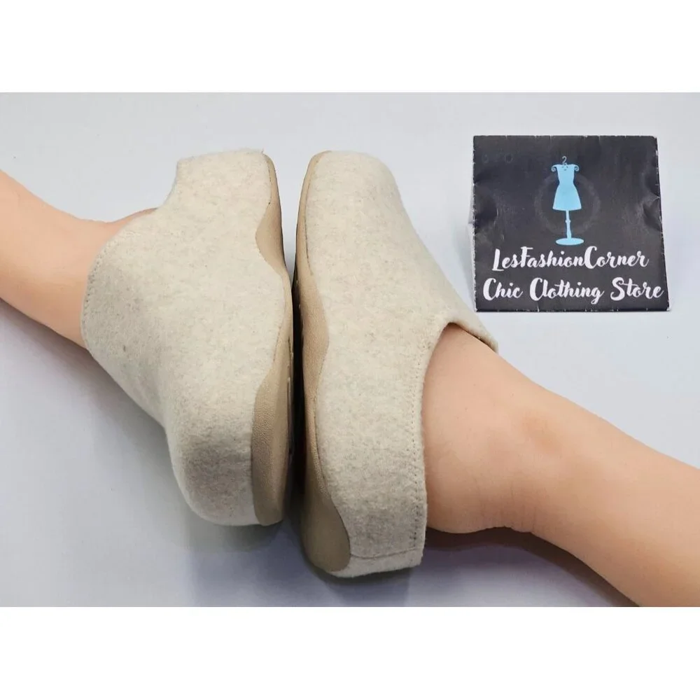 FitFlop Women's Beige  Wool Felt Shuv Clogs Beige Slip-On Mules Size 9 2693 - Picture 12 of 16